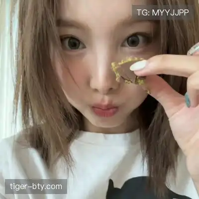 葛昀
